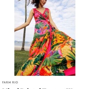FARM Rio Vibrant Floral Maxi Dress size SMALL